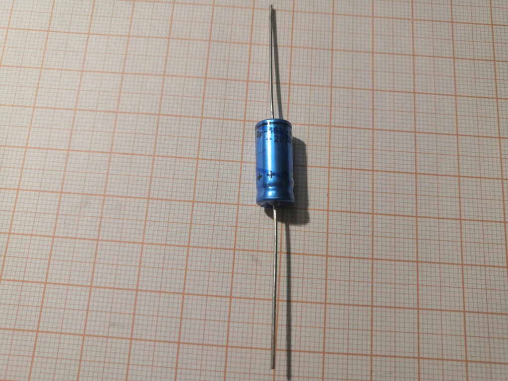Kondensator elektrolit osiowy PHILIPS 470uf/16V