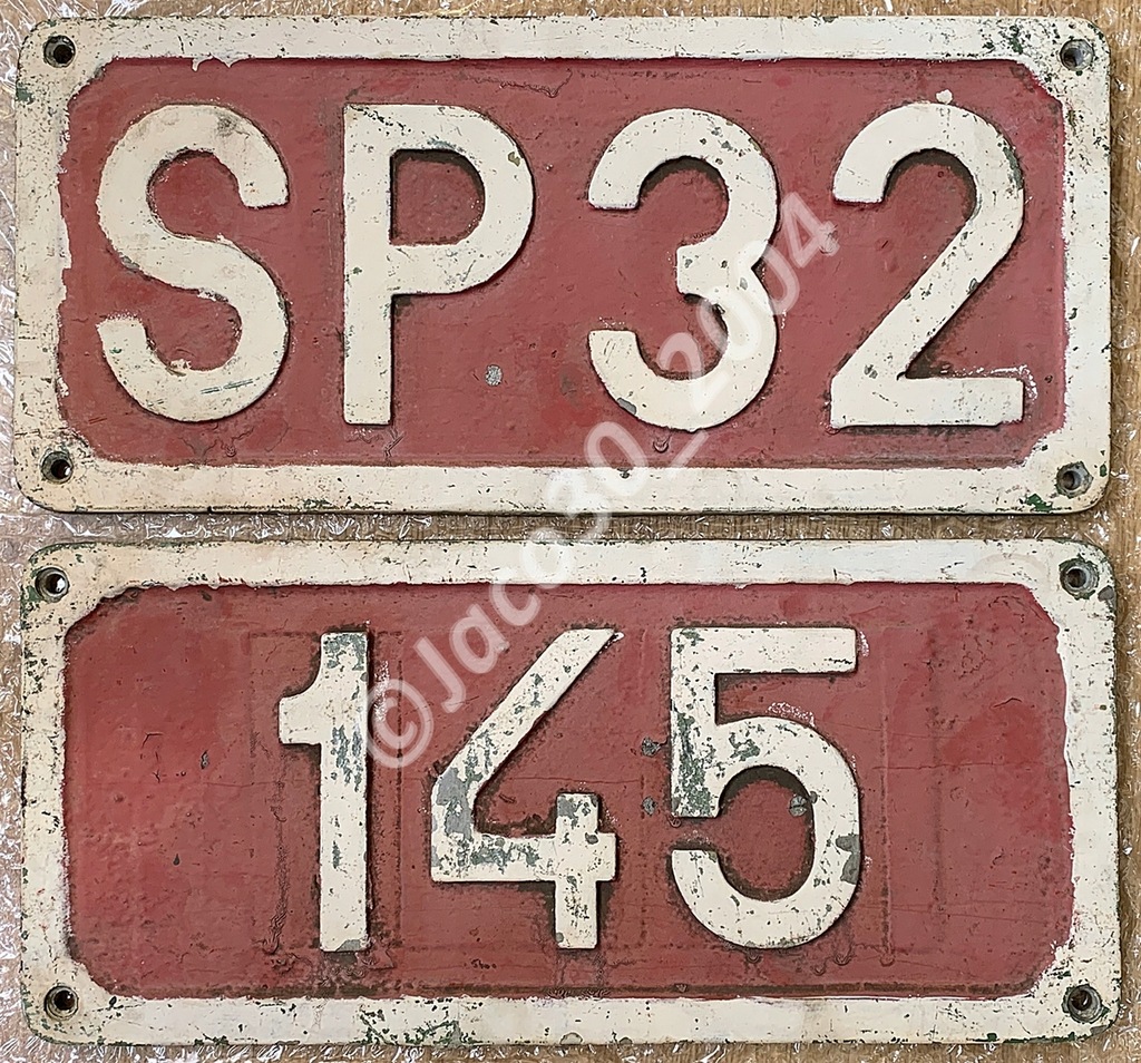 Tabliczki boczne SP32-145 (seria i nr)