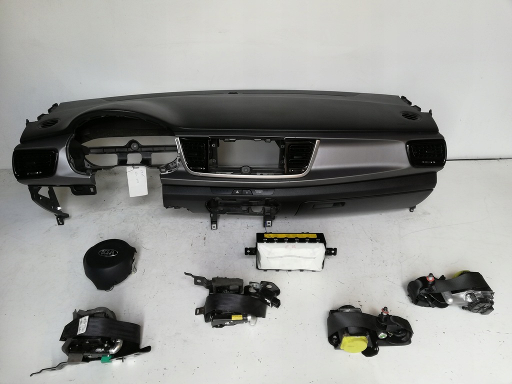 KIA RIO V 2018 DESKA KONSOLA AIRBAG PODUSZKI PASY 8158474191