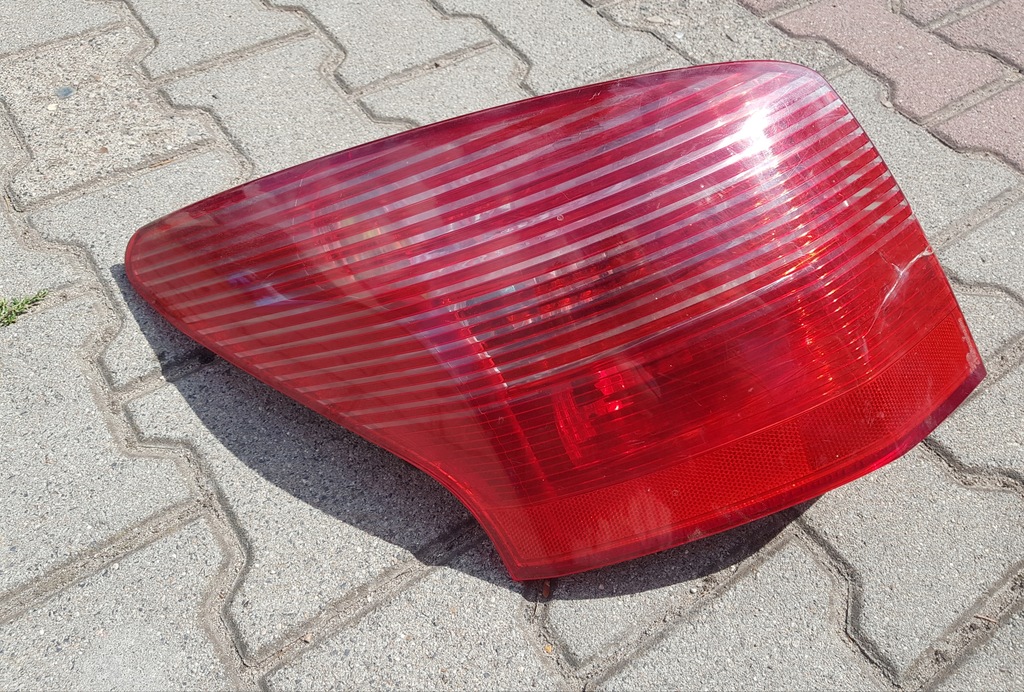 PEUGEOT 407 KOMBI LAMPA TYLNA LEWA - 13598833044 - oficjalne archiwum ...
