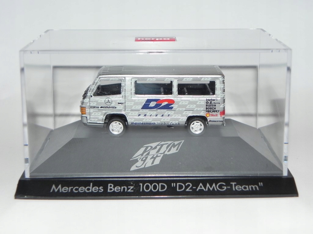 HERPA - 1:87 - MERCEDES MB 100 D 'D2 AMG TEAM'