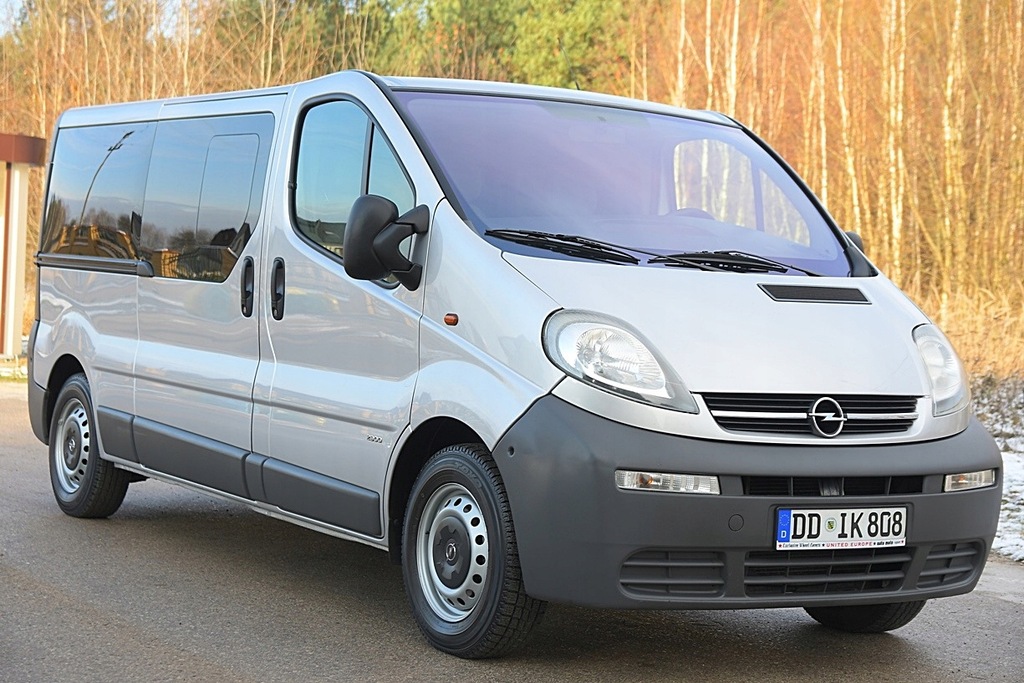 OPEL VIVARO 1.9CDTI 101KM_NIEMCY_LONG_9os_ORYGINAŁ