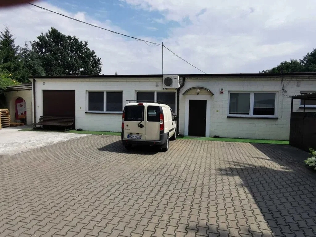 Magazyny i hale, Milanówek, 312 m²