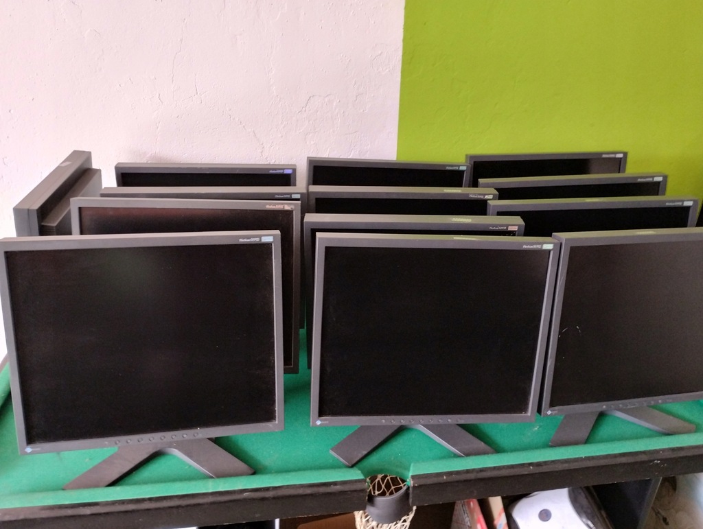 Monitor LCD 19 cali Eizo FlexScan S1932 19 "