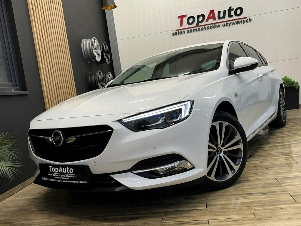 Opel Insignia 2.0 CDTI *HB *170 km* full LED*