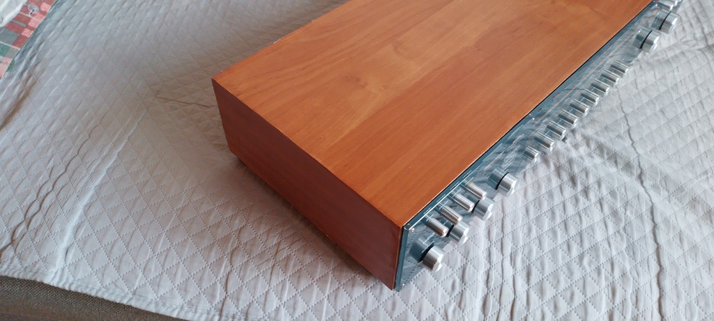 Amplituner Wega 3106 HiFi 2.0 czarny