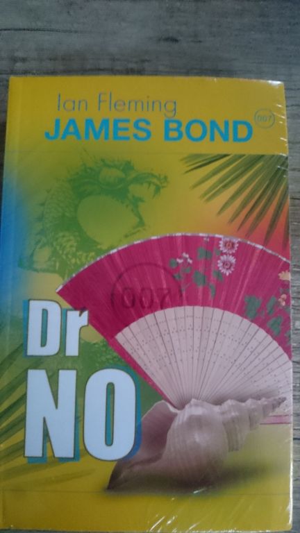 IAN FLEMING JAMES BOND DR NO NOWA!