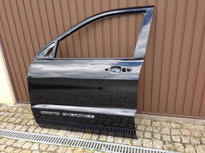 JEEP GRAND CHEROKEE WK2 16 17 18 DRZWI LEWE PRZÓD