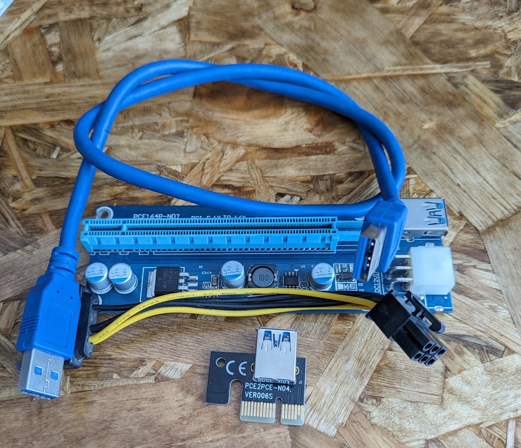 RISER ver 006S USB 3.0 PCI-E 1x-16x 6-pin SATA