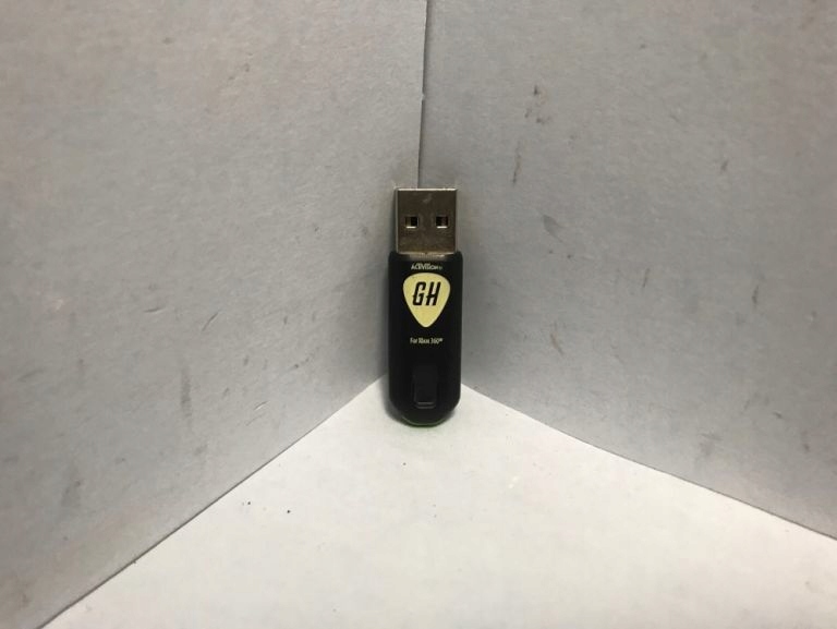 GITARA GUITAR HERO + ADAPTER 9179894122 oficjalne archiwum Allegro