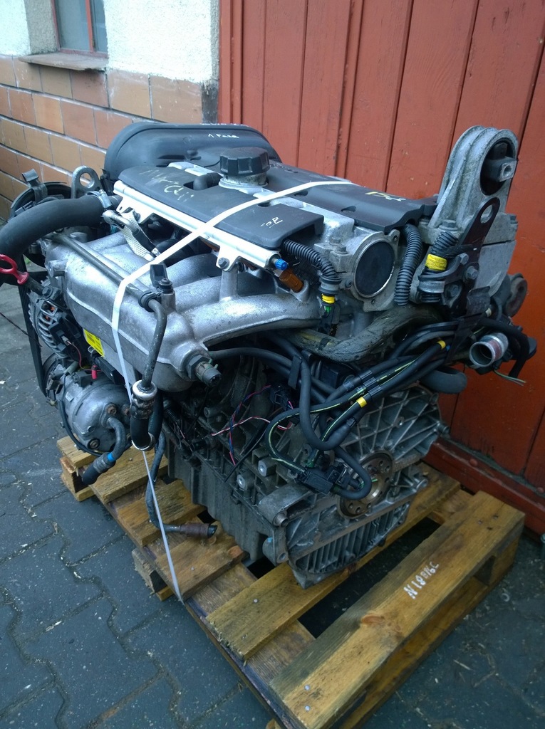 Volvo 2.4 Turbo S60 V70 S80 B5244T3 Silnik słupek