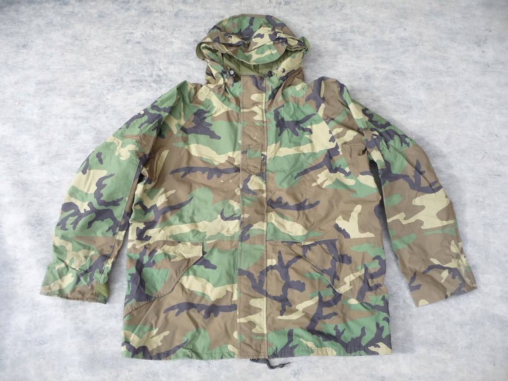 USGI Woodland Camo Goretex Parka Jacket Gen 2 Cold Weather ECWCS Large Reg NOS E