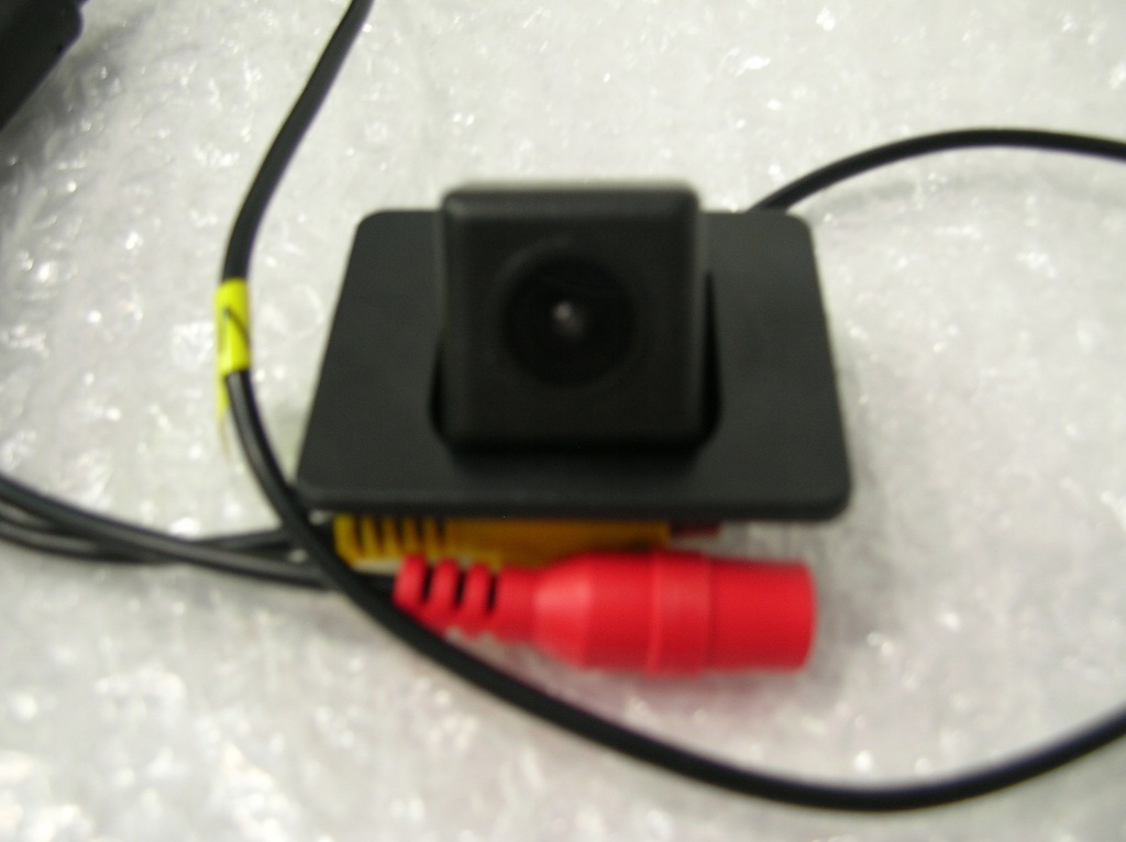 Kamera cofania Mazda 6V + kabel 12 pin 8124301687