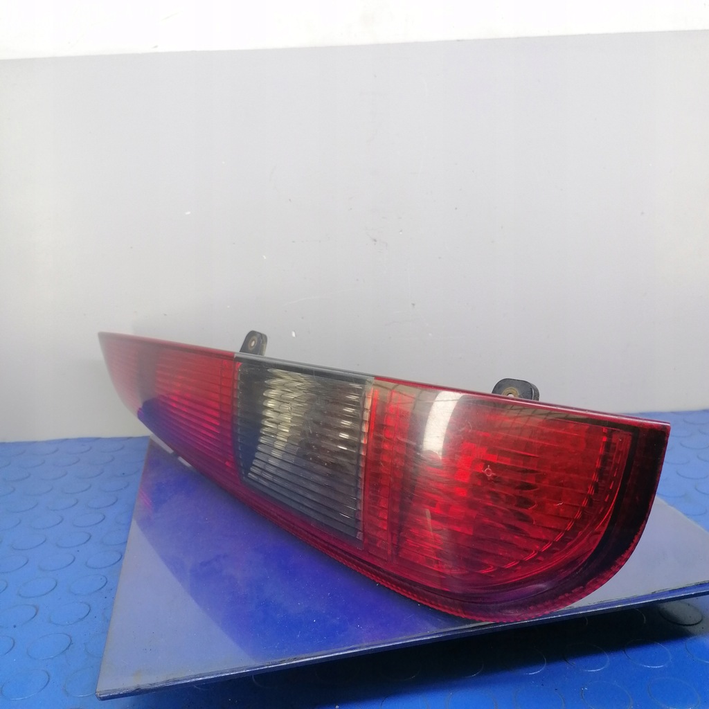 FORD FOCUS MK2 KOMBI LAMPA TYLNA TYŁ LEWA EU 4M5113N004C