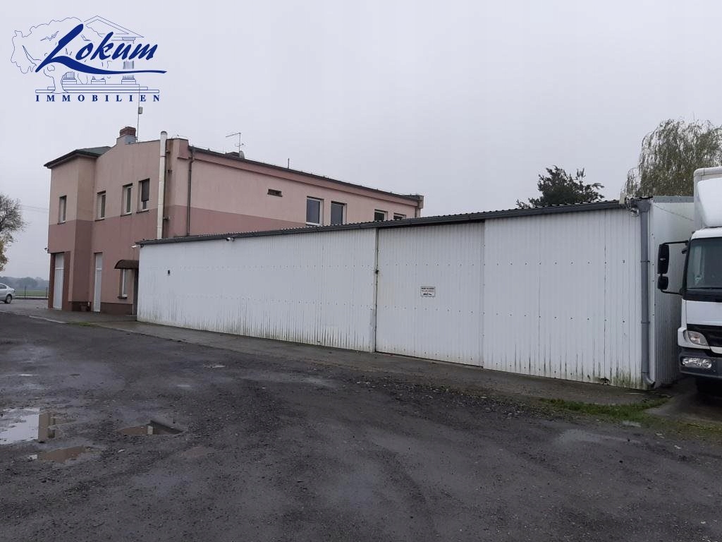 Fabryka, Klonówiec, Lipno (gm.), 350 m²