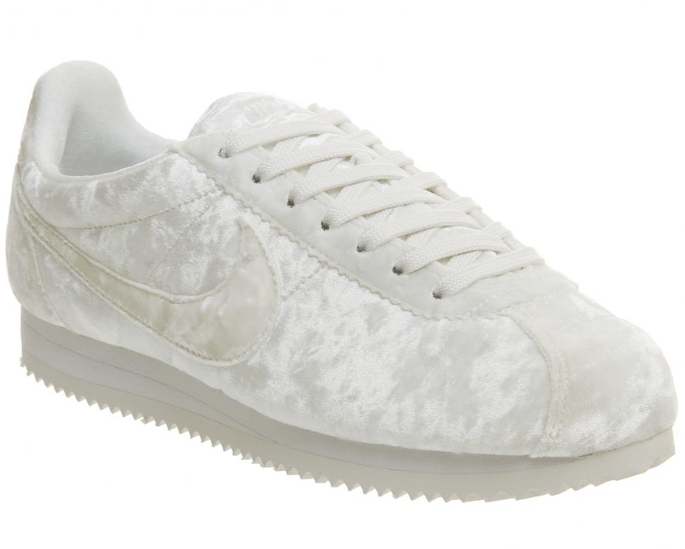 nike cortez velvet