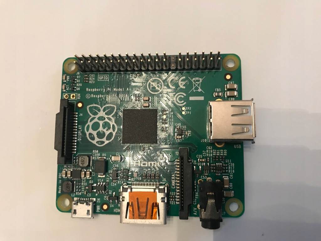 Raspberry Pi malina mini komputer Quizomat