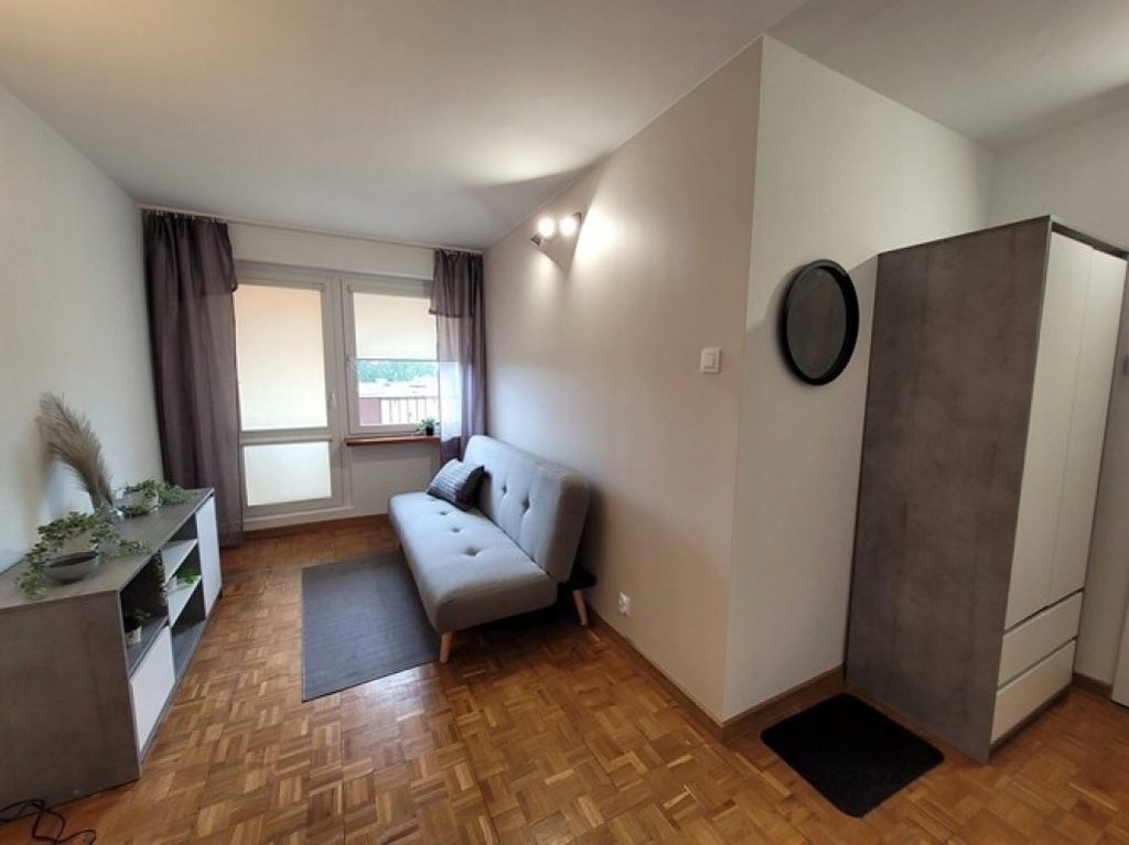 Pokój, Bełchatów, Bełchatowski (pow.), 14 m²