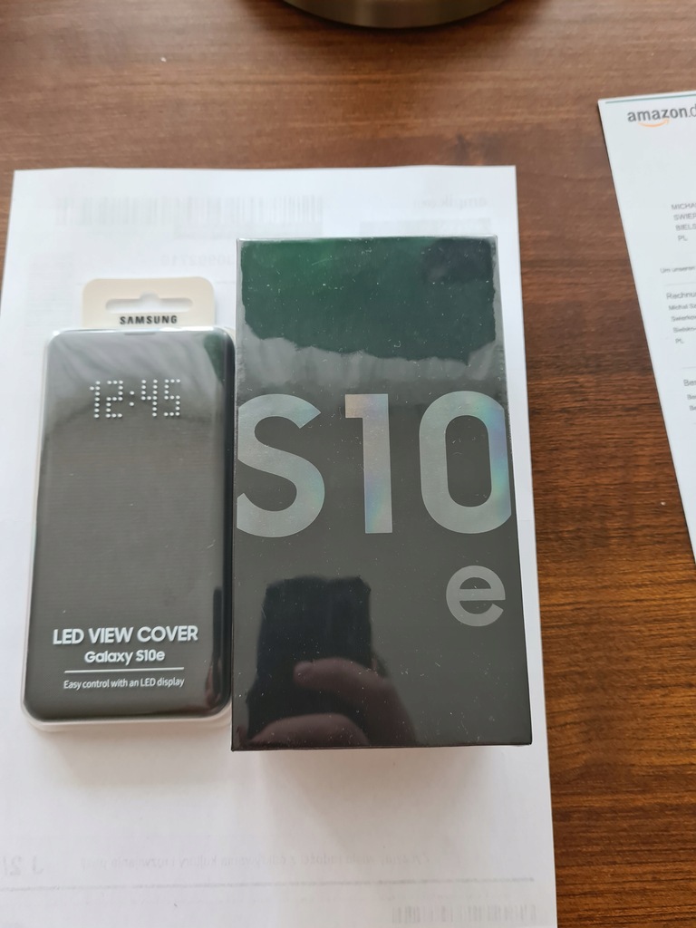 REZERWACJA Galaxy S10e 6/128 GB czarny, 3l gwar,