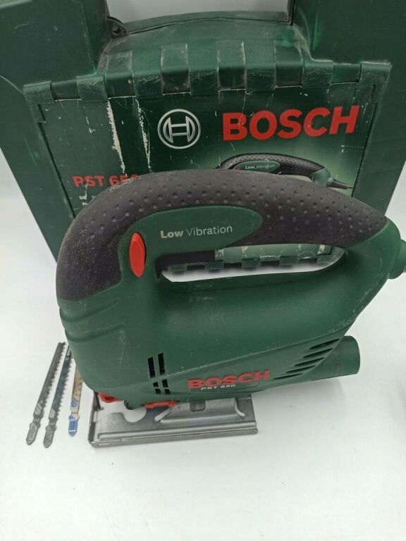 WYRZYNARKA BOSCH PST 650 WALIZKA