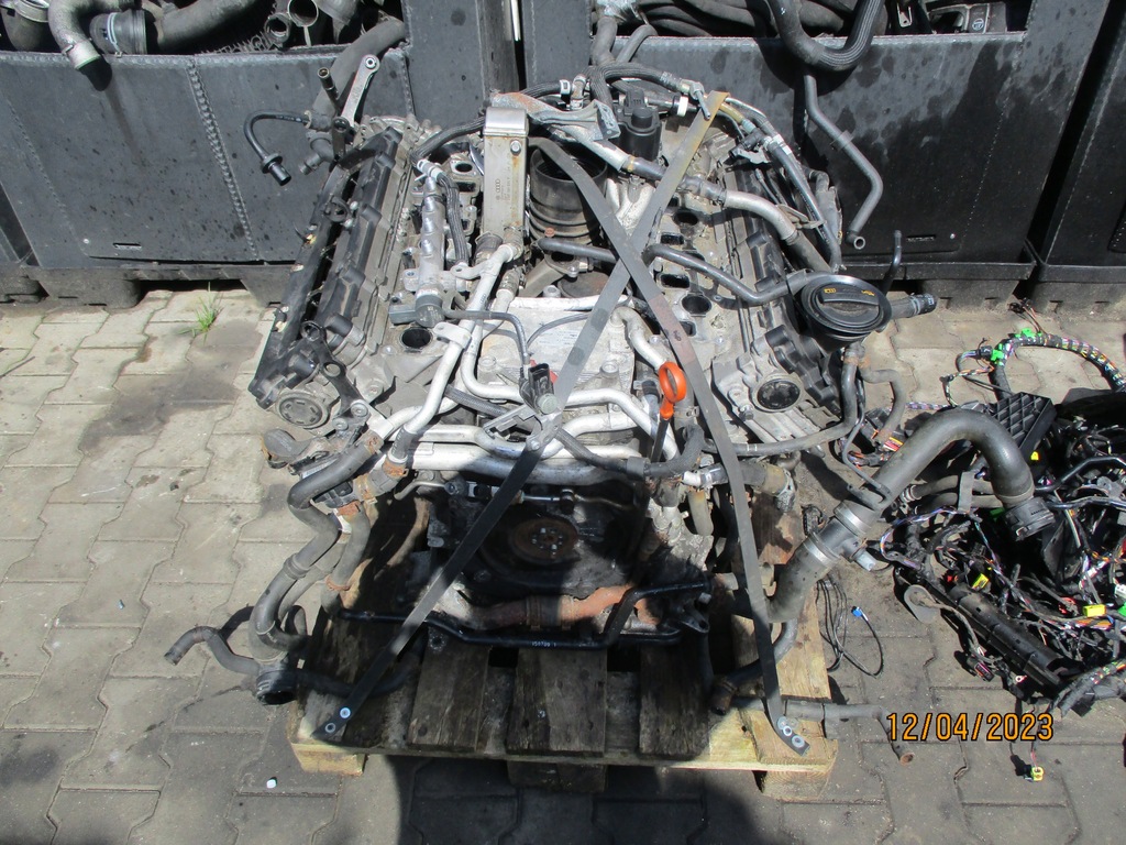 SILNIK KOMPLETNY AUDI Q7 4,2 TDI CCF USZKODZONY 13552951053 oficjalne archiwum Allegro