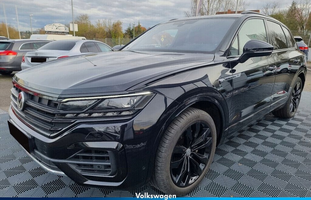 Od ręki - Volkswagen Touareg R-Line 3.0 V6 TDI