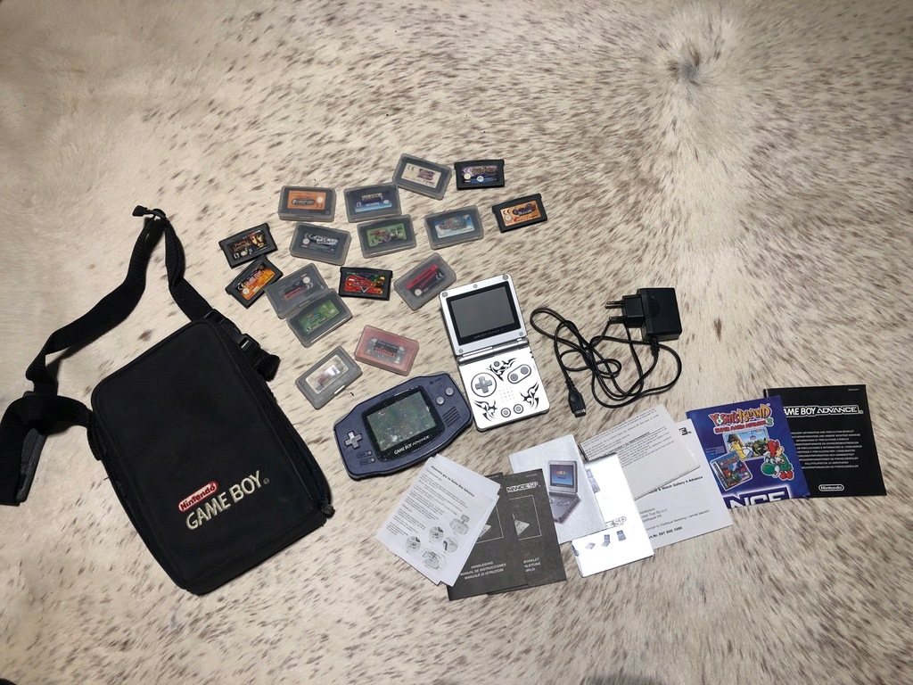 Duży zestaw Nintendo GameBoy Advance