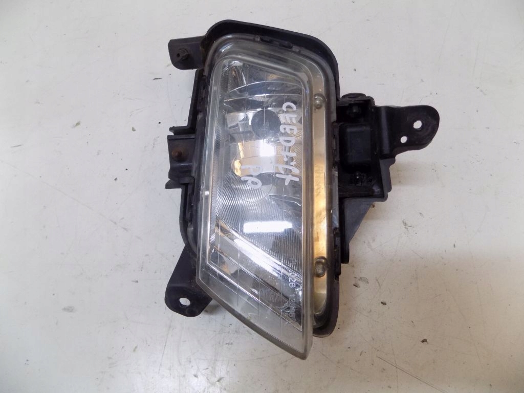 HALOGEN PRAWY PRZÓD KIA CEED I LIFT 7634070760