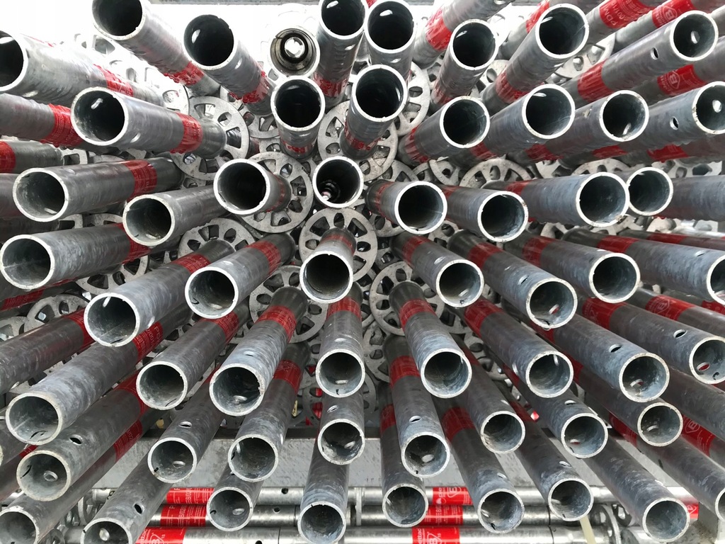 Rusztowania modułowe 194 m2 typ Altrad choinkowe