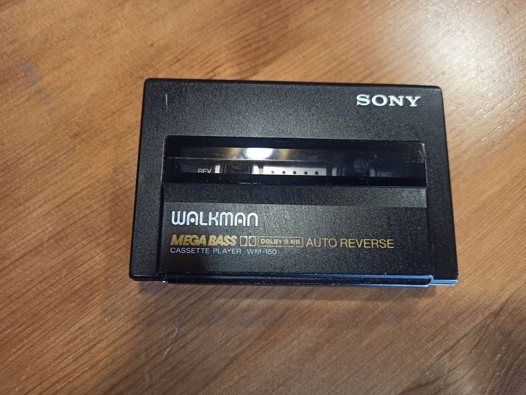 ジャンク　SONY　WALKMAN　wm-150 SONY WALKMAN ソニー カセットウォークマン WM-150 ジャンク - メルカリ