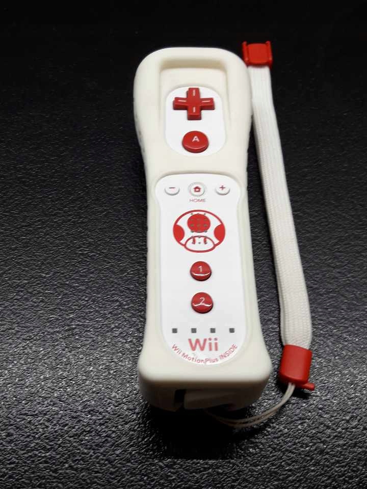 Nintendo Wii i Wii U Remote Plus Toad unikat