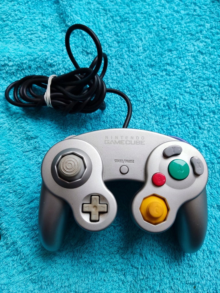 Oryginalny Pad GameCube