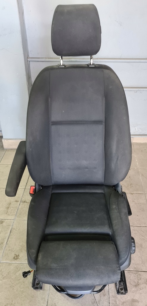 Mercedes Sprinter W907 W910 Fotel Kierowcy Pneumatyczny +kanapa
