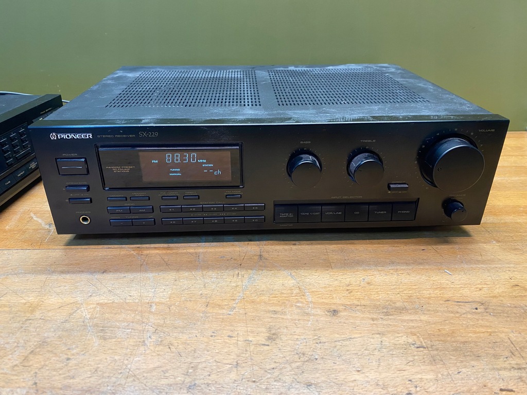 PIONEER SX-229 NIEZAWODNY AMPLITUNER STEREO