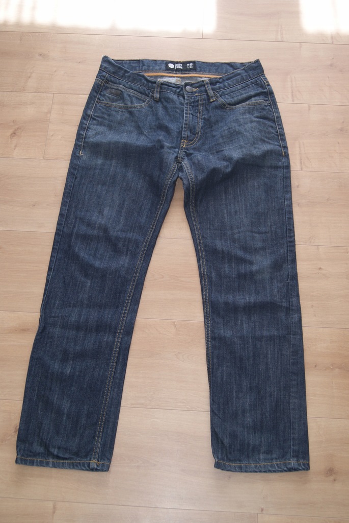 Spodnie jeansowe Cropp 33/32