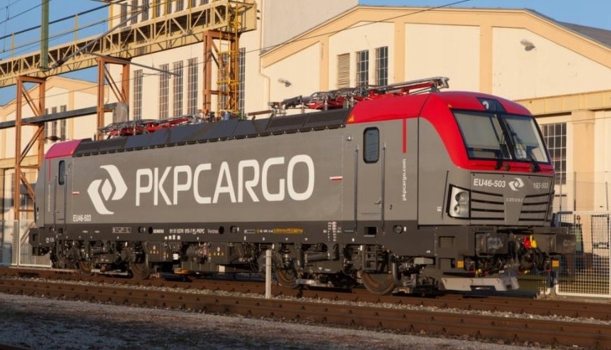 Купить Локомотив EU46-503 Vectron PKP Cargo PIKO 47384: отзывы, фото, характеристики в интерне-магазине Aredi.ru