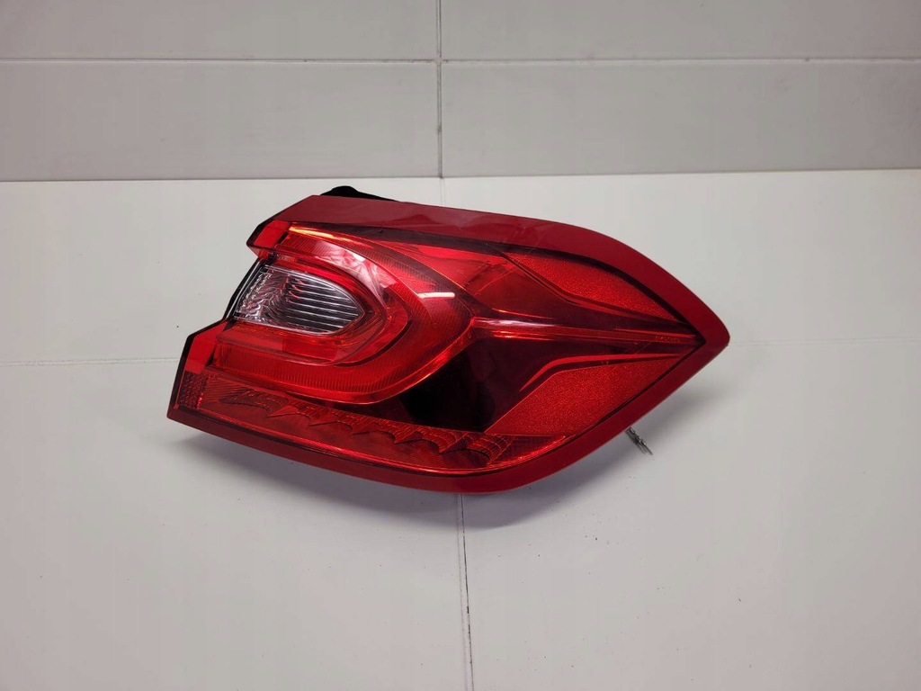 Lampa tylna prawa strona Ford Fiesta MK8 2019r