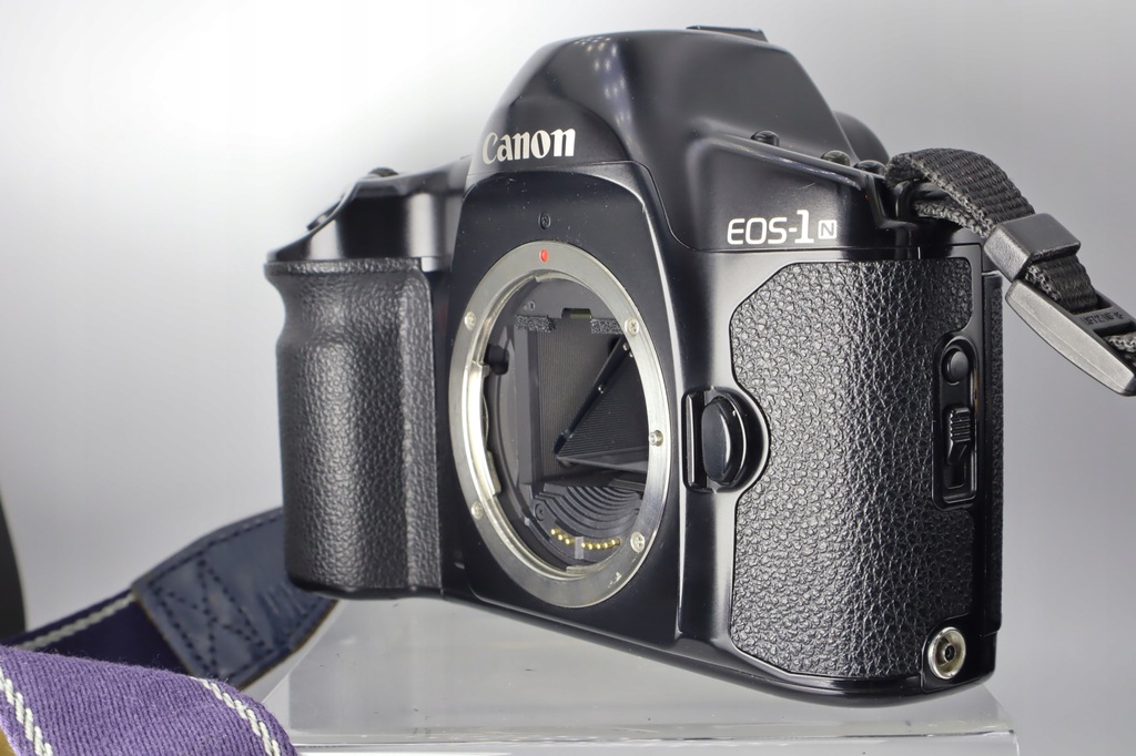 EOS 1n Canon