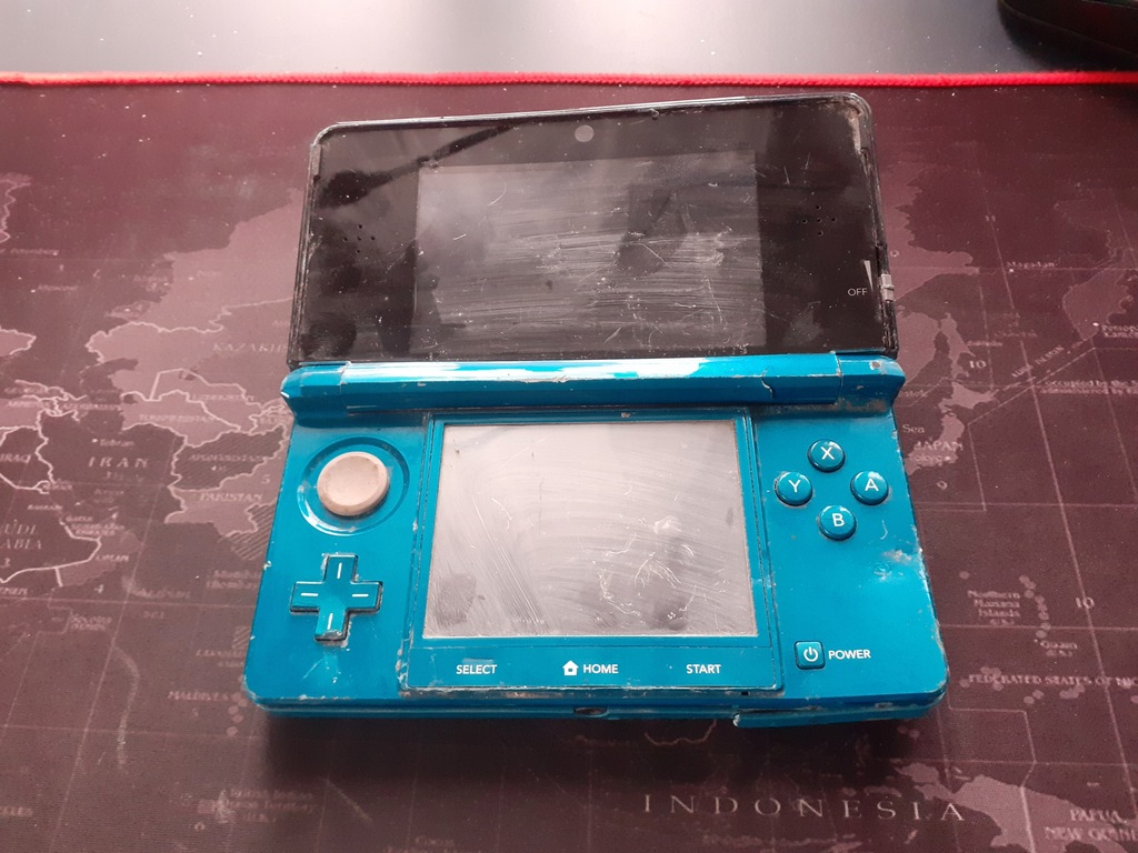 Uszkodzone Nintendo 3DS (do naprawy lub na części)