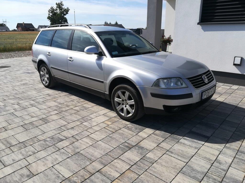 VW PASSAT B5 FL KOMBI 1.9 TDI 2004 r. AUTOMAT