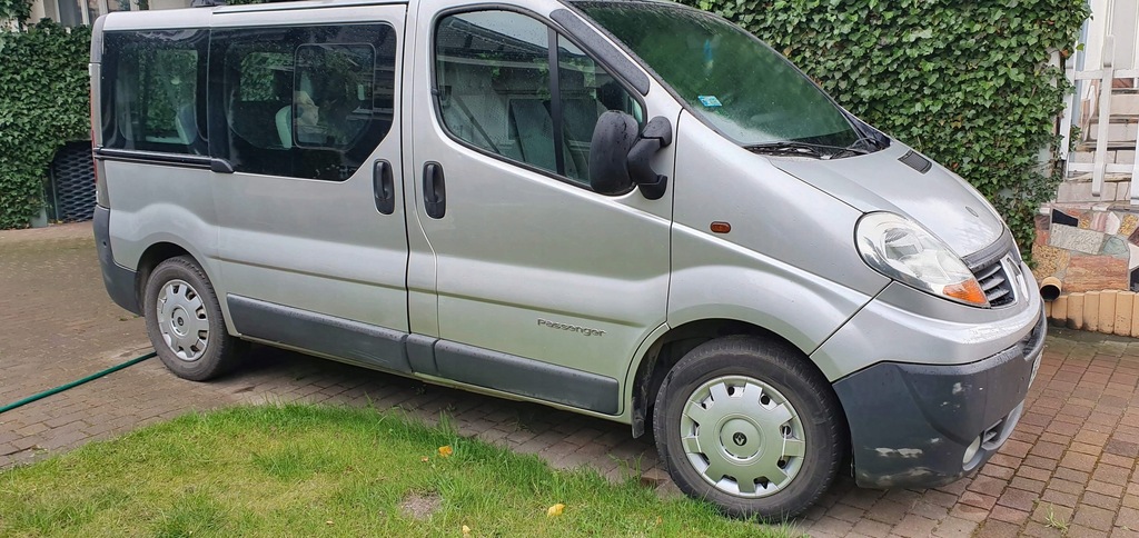 RENAULT TRAFIC 2007!!!