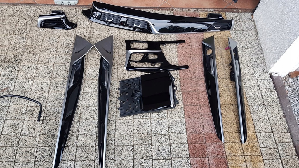 LISTWY OZDOBNE DREWNO BMW INDIVIDUAL PIANO G30 G31