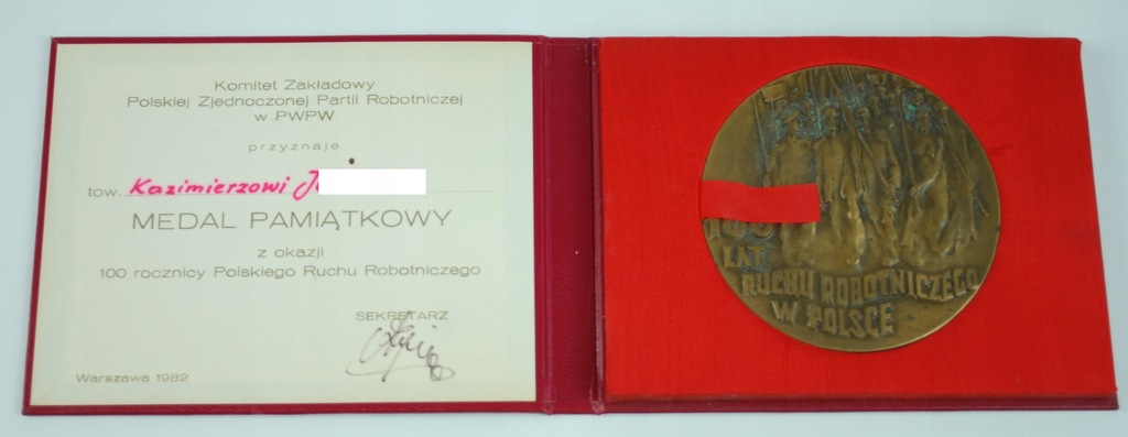 Medal 100 lat Ruchu Robotniczego w Polsce Nadanie