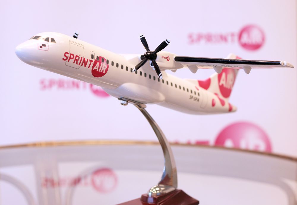 Model samolotu ATR72 linii lotniczej SprintAir