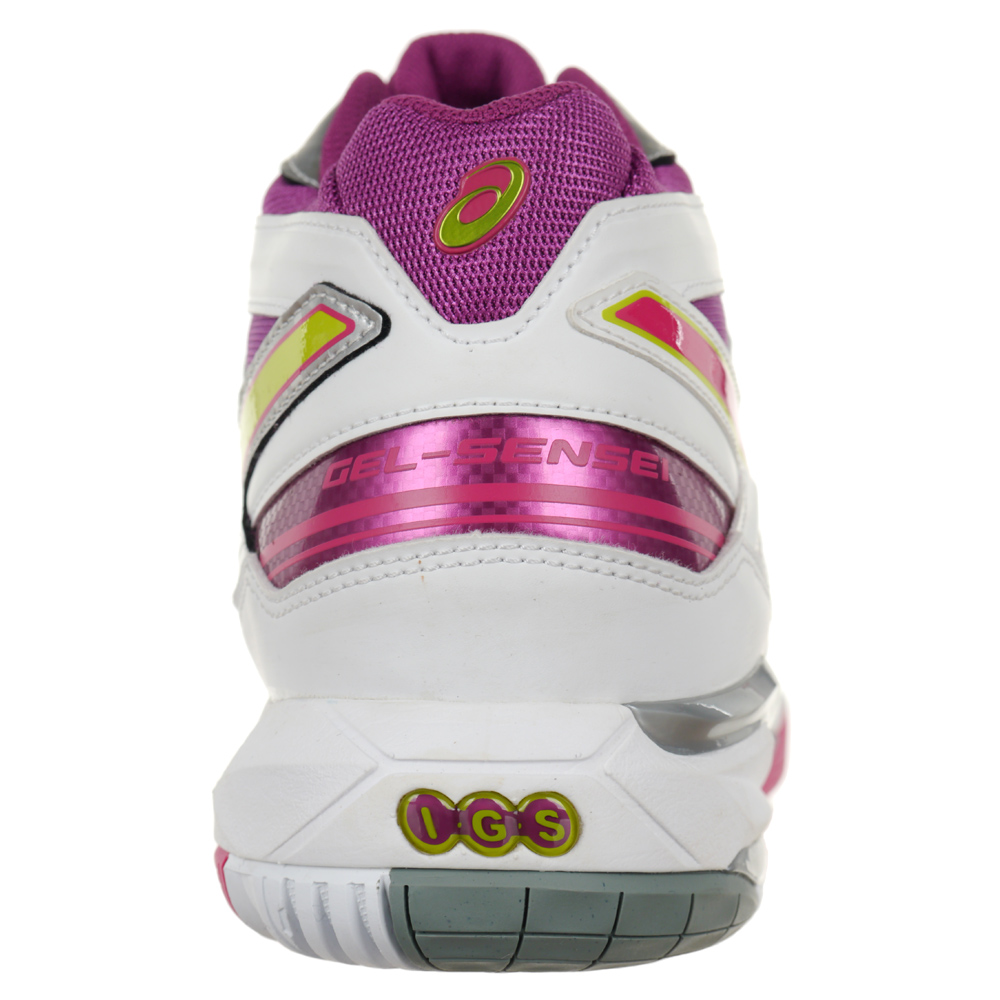 scrubs and beyond dansko