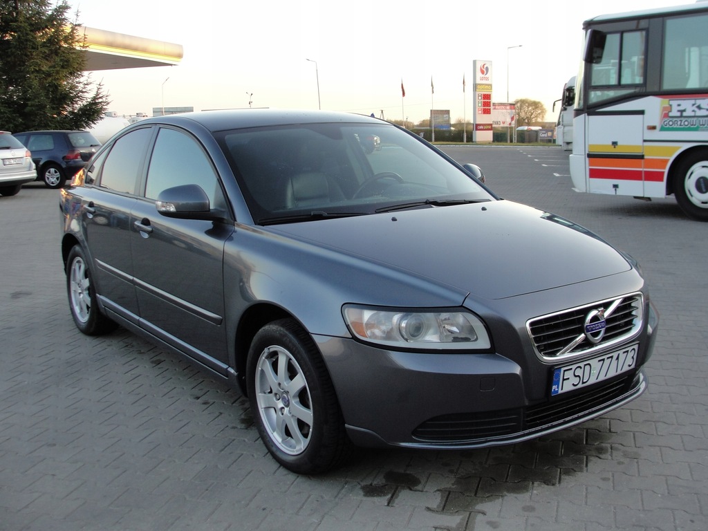 Купить VOLVO S40 2010 2.5 T5 ТУРБО БЕНЗИНОВЫЙ 230 л.с. NAVI: отзывы, фото, характеристики в интерне-магазине Aredi.ru