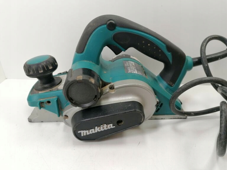 MAKITA STRUG KP0810