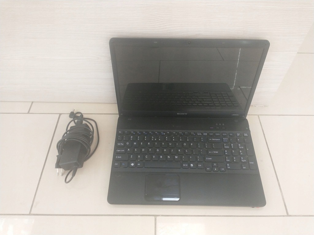 Laptop Sony Vaio PCG-71211M (i5)