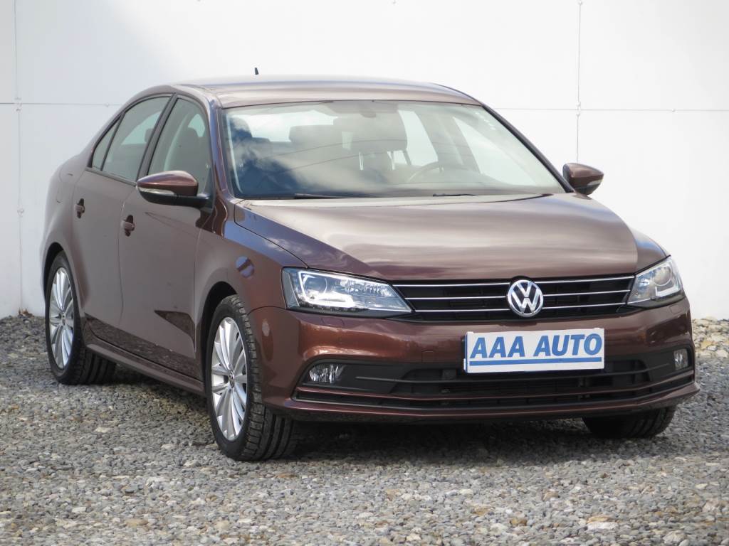 VW Jetta 1.4 TSI automat, ksenony, VAT 23%