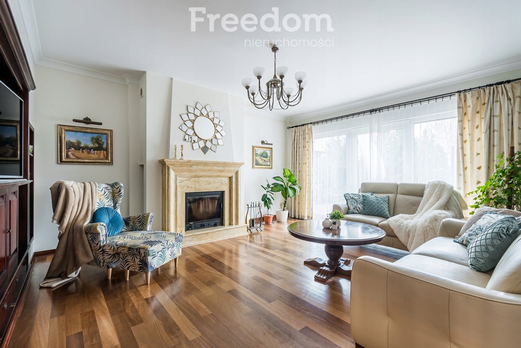 Dom, Piaseczno, Piaseczno (gm.), 260 m²